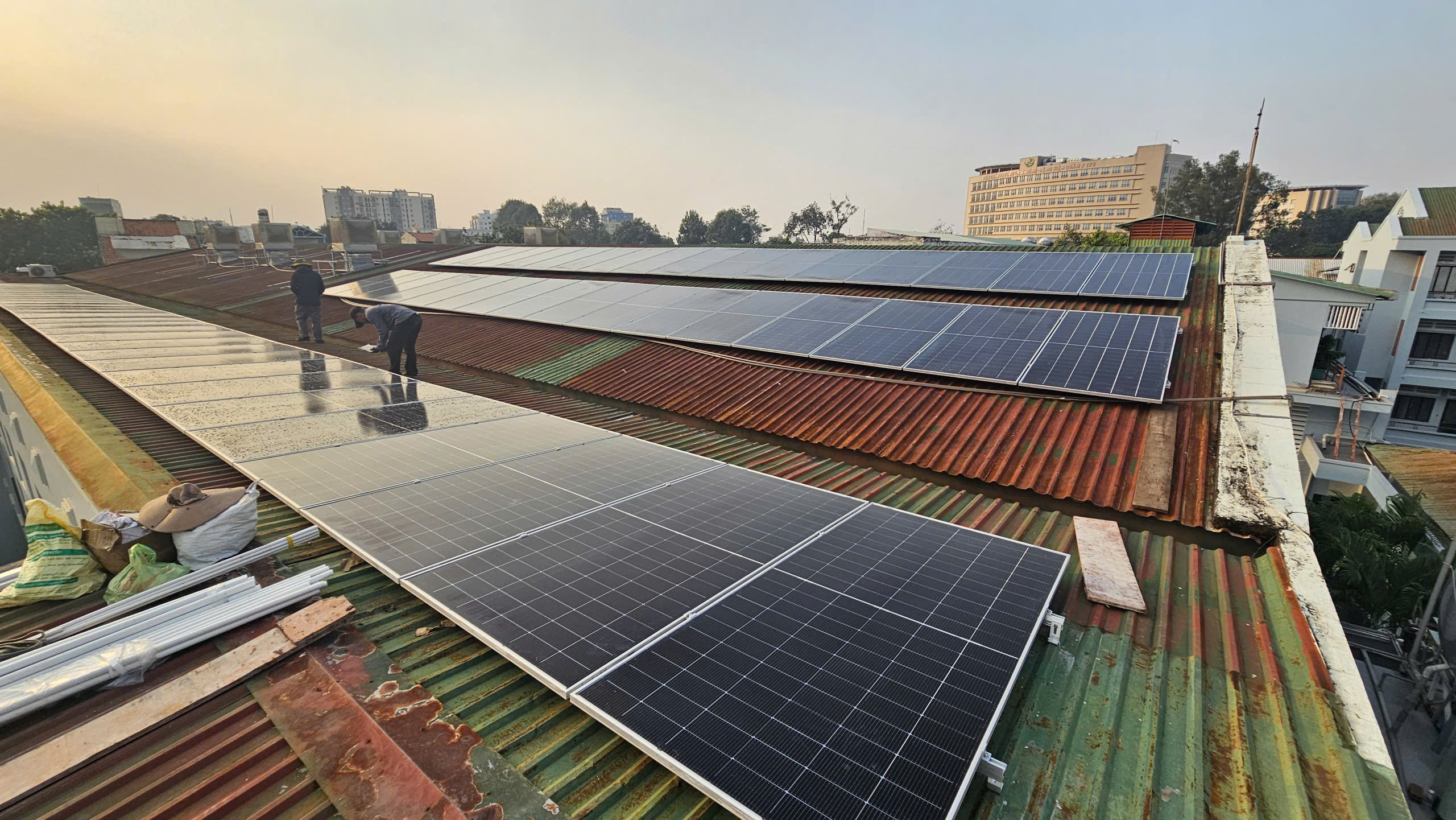 Togosolar.vn Dienmattroiapmai Mancoi01